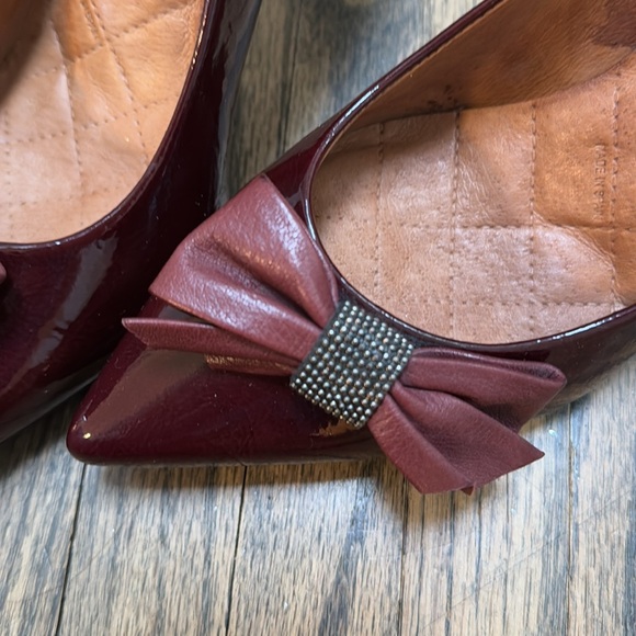 HISPANICITAS BURGUNDY BOW shoes - Picture 5 of 7